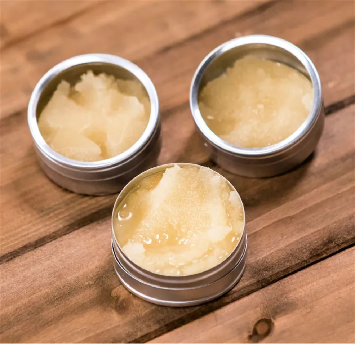DIY Honey-Coconut Lip Scrub
