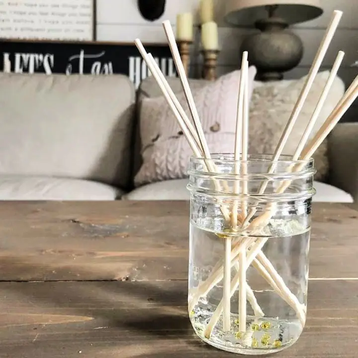 DIY Reed Diffuser – Step-by-Step Instructions