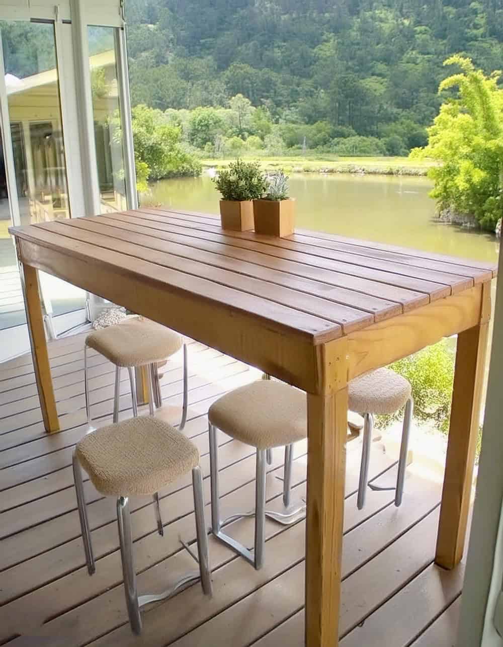 How To Build A 2×4 Outdoor Bar Table