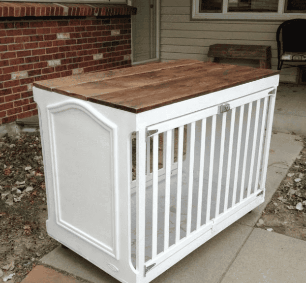 Triple Dog Kennel with Movable Dividers